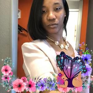 Meet your Posher, Fatima